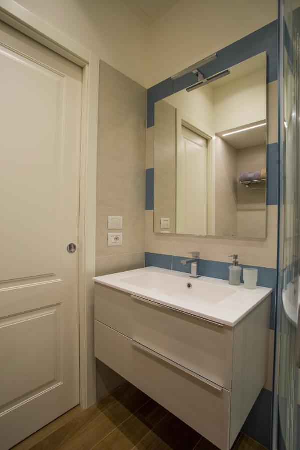 La Casa Di Nausicaa - Vespero Apartment Reggio di Calabria Bagian luar foto